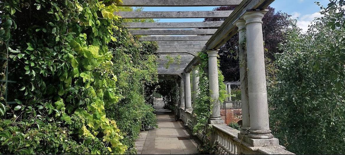 Hampstead Opulence Apartment - Luxurious Split Level Property Londra Esterno foto
